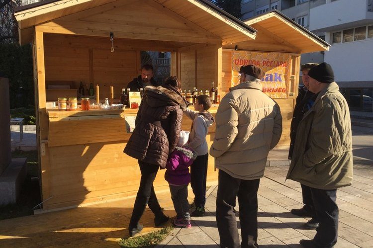 Udruga „Vrisak“ organizirala manifestaciju „DAN MEDA u Širokom Brijegu“