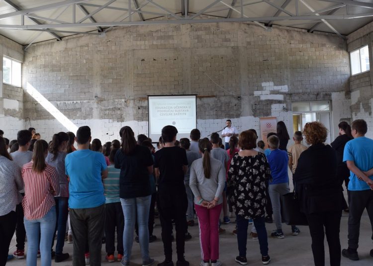 Civilna zaštita ŽZH održala edukaciju u Drinovcima, Tihaljini i Drinovačkom Brdu