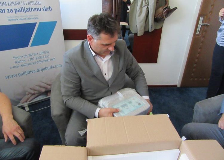 Donacija novih medicinskih pomagala u Domu zdravlja u Ljubuškom
