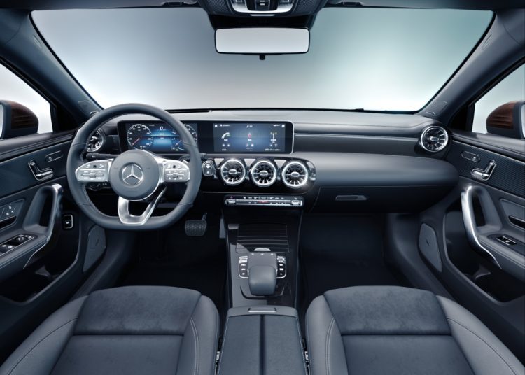 Mercedes-Benz A klase od sad i u sedan izvedbi