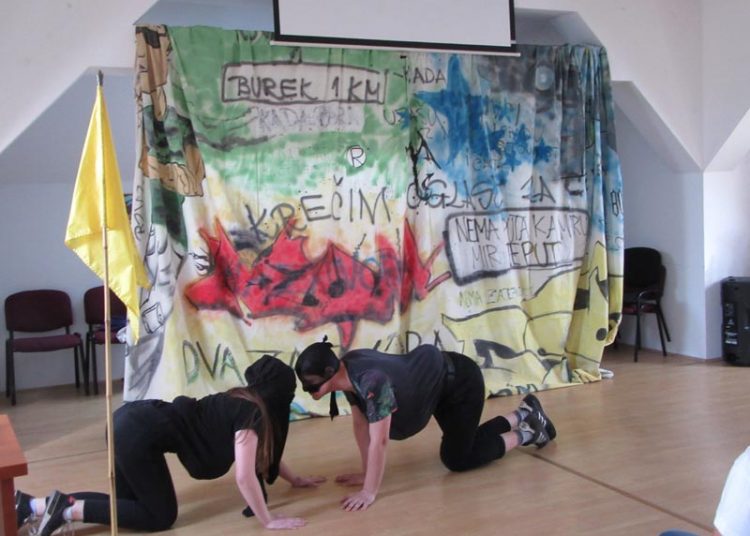 U Ljubuškom izvedena predstava “Maslinova grana”