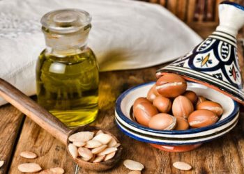 Arganovo ulje za kosu – prirodna njega dostojna frizerskog salona