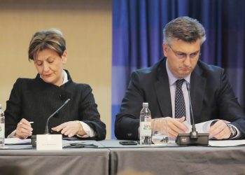 Skandal s mailovima ministrice Martine Dalić uzdrmao je cijelu Hrvatsku