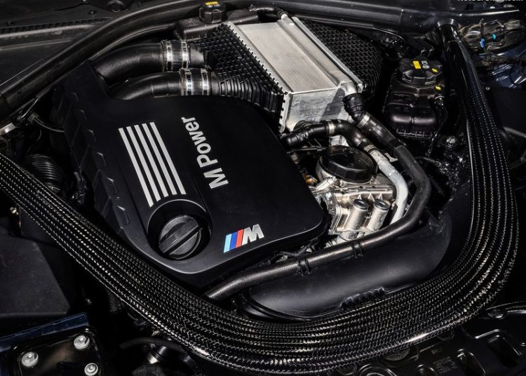 BMW M3 CS do stotke ubrzava za 3,7 s