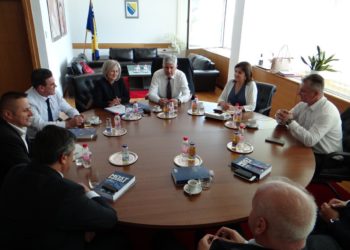 Stranke okupljene oko HDZ BiH još jednom pozvale ostale članice HNS BiH da zajedno iziđu na izbore!