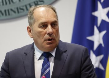 Treba li Mektić odgovarati zbog kršenja odluka Vijeća ministara BiH?