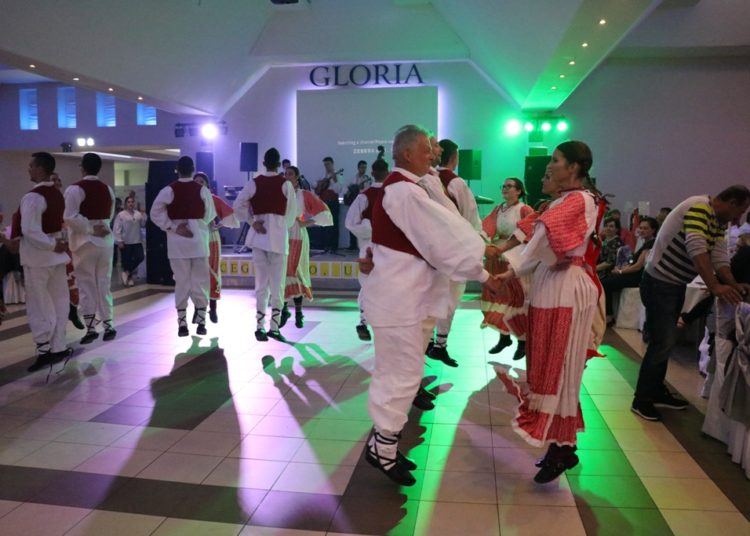 Berlin: „Hercegovačka večer“ (FOTO)