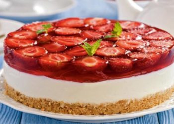 Hladni cheesecake s jagodama oduševit će i najveće gurmane