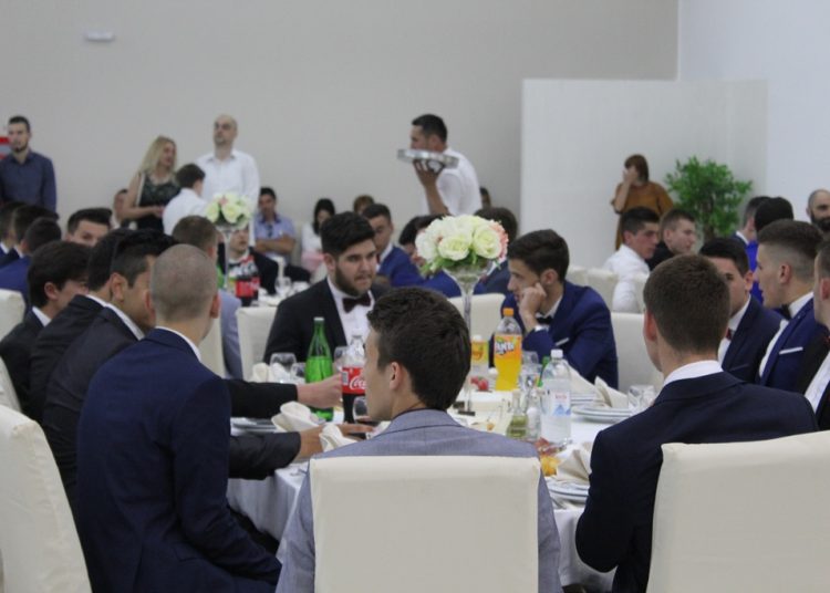 Maturalna zabava 45. generacija maturanata Srednje strukovne škole Široki Brijeg