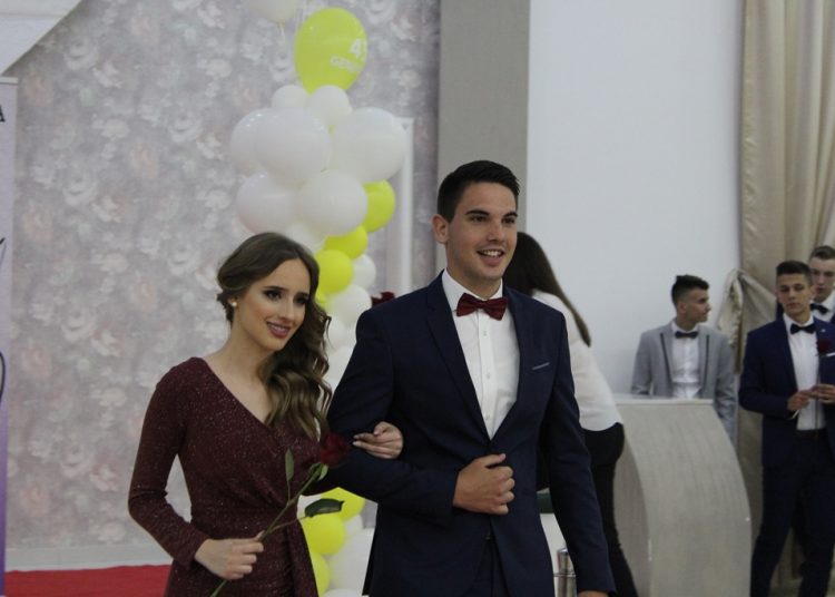 Maturalna zabava 45. generacija maturanata Srednje strukovne škole Široki Brijeg