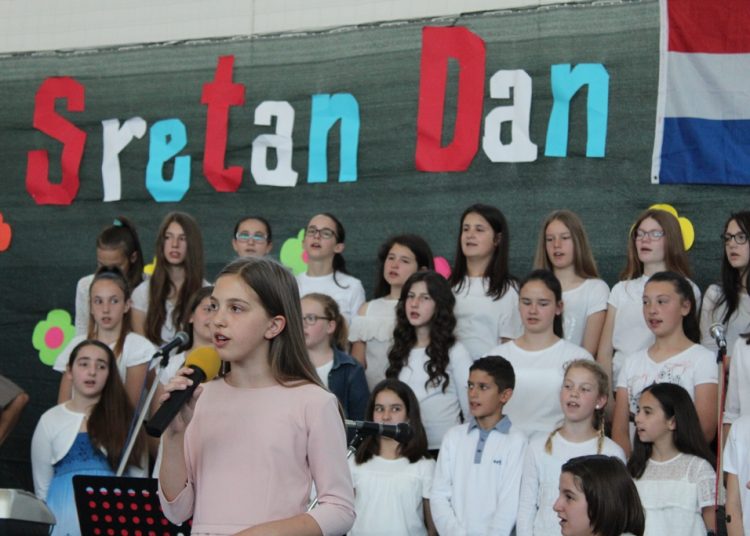 Druga osnovna škola Široki Brijeg: Proslavljen „Dan škole“