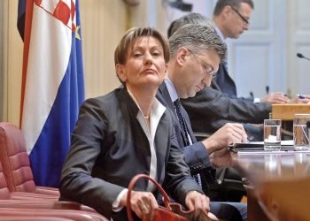 Martina Dalić podnijela ostavku, Plenković ju prihvatio