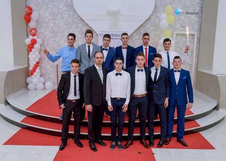 Nove fotografije maturalne zabave SSŠ Široki Brijeg