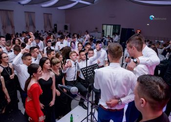 Nove fotografije maturalne zabave SSŠ Široki Brijeg