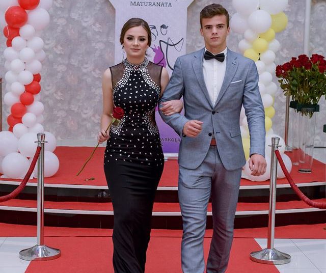 Nove fotografije maturalne zabave SSŠ Široki Brijeg