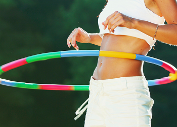 Mršavite uz igru: Hula hoop u 30 minuta troši 500 kalorija