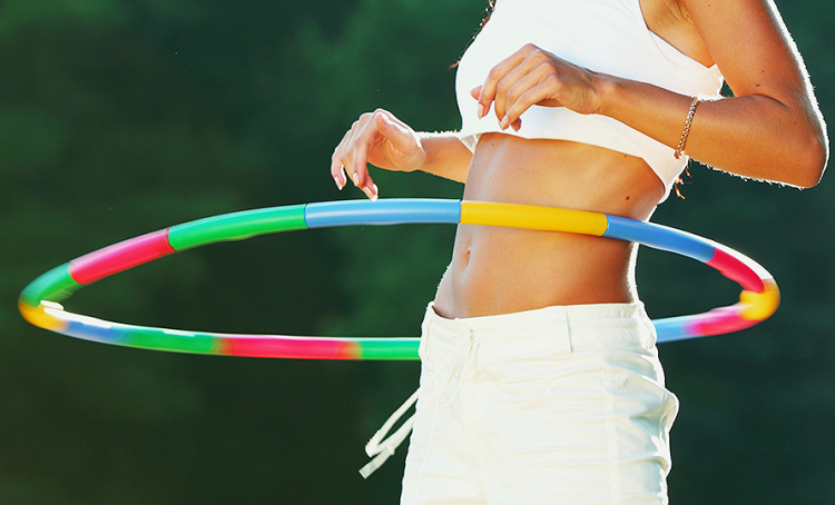 Mršavite uz igru: Hula hoop u 30 minuta troši 500 kalorija