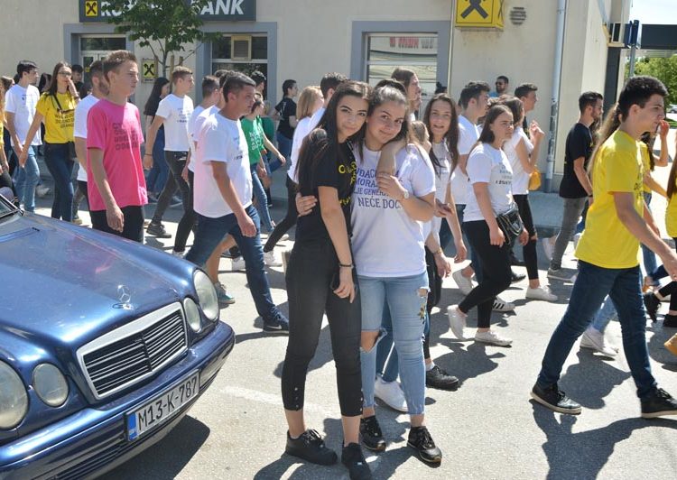 Norijada u Ljubuškom: Maturanti slave zadnji dan nastave