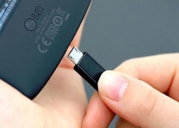 Stručnjaci preporučuju: Nemojte puniti baterije pametnih telefona preko noći