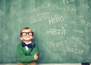Studija potvrđuje da je jezike lakše naučiti prije odrasle dobi