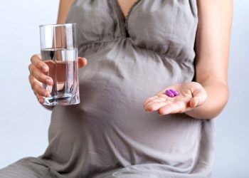 Važno i za mamu i za bebu: Uzimate li folnu kiselinu u trudnoći?