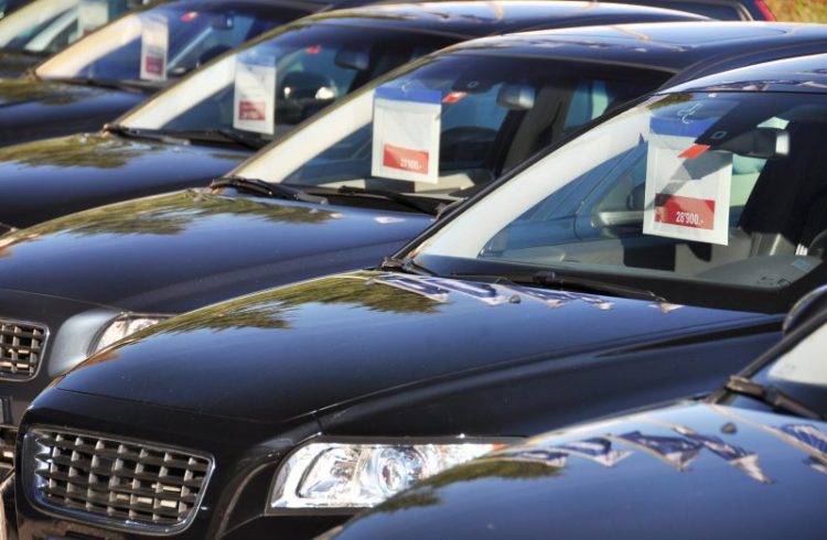 Trgovci u Njemačkoj očajni, na lageru stoji 350.000 dizelaša