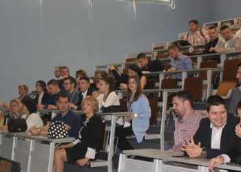 HSPF uspješno organizirao 5. simulirani parlament