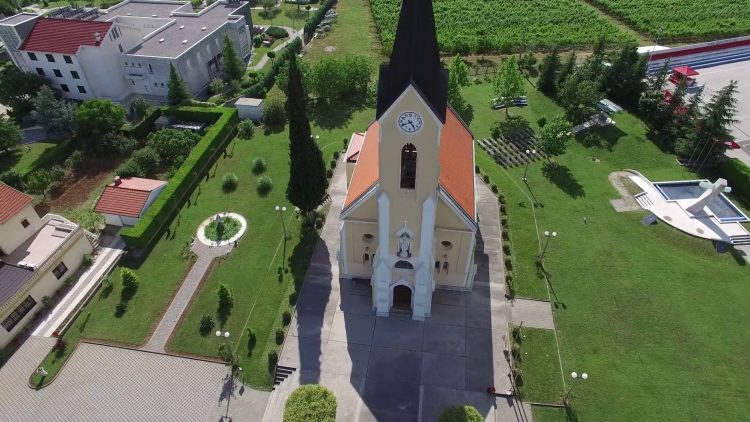 Mještani Bijelog polja: Tko odgovara za ilegalne migrante i zašto su ih poslali nama?