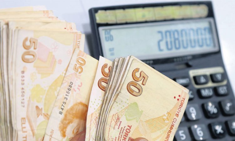 Turska na rubu financijskog sloma