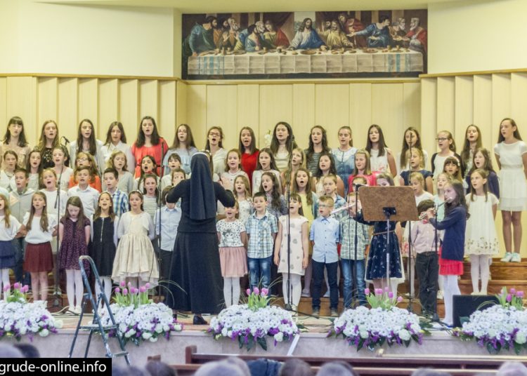 34. Zlatna harfa okupila preko 800 sudionika u Posušju