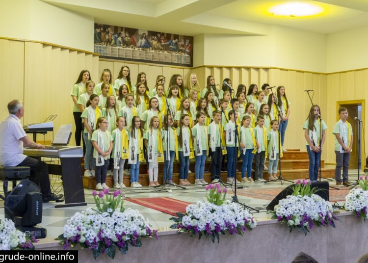 34. Zlatna harfa okupila preko 800 sudionika u Posušju