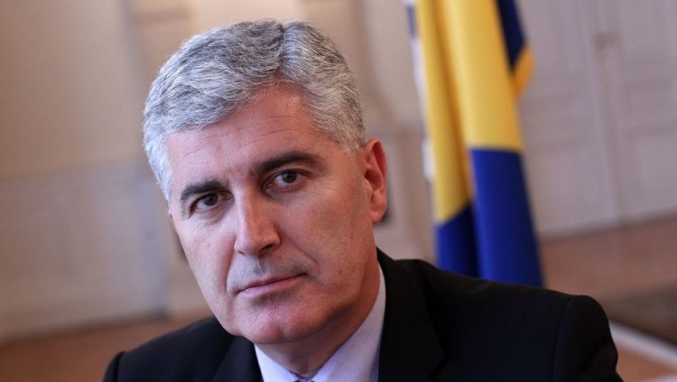 Čović: Bošnjačka strana koči proces, želi izabrati oba član Predsjedništva