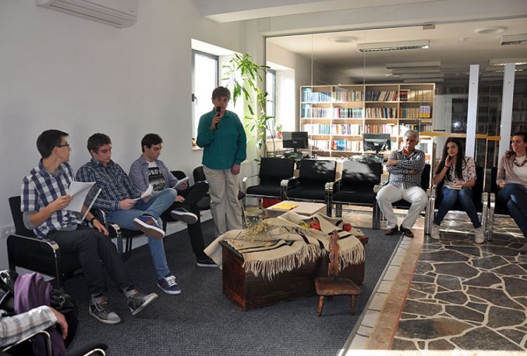 Široki Brijeg: U srijedu večer zavičajne i domoljubne književnosti