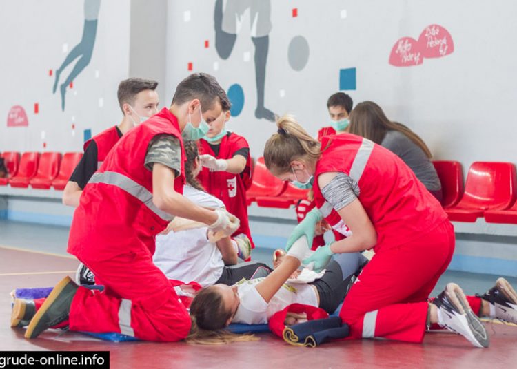 Širokobriježanima 1. i 2. mjesto na Županijskom natjecanju iz pružanja prve pomoći