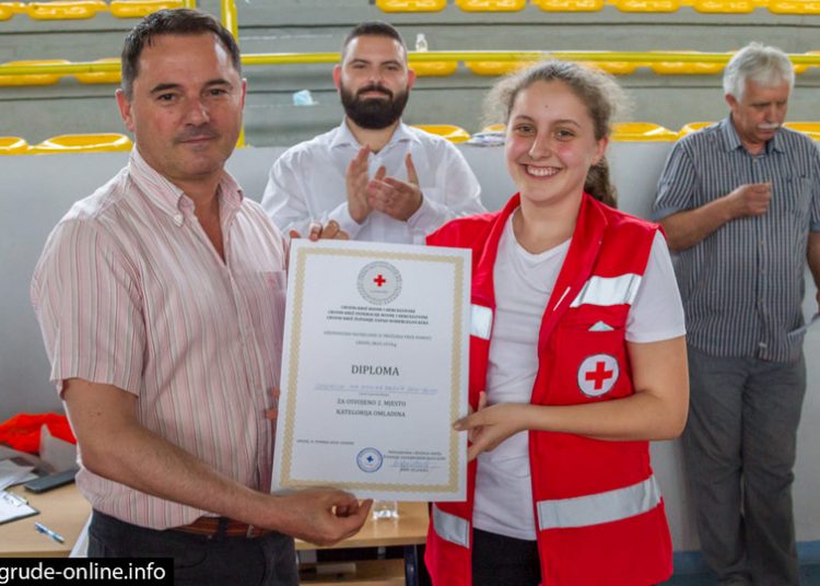 Širokobriježanima 1. i 2. mjesto na Županijskom natjecanju iz pružanja prve pomoći