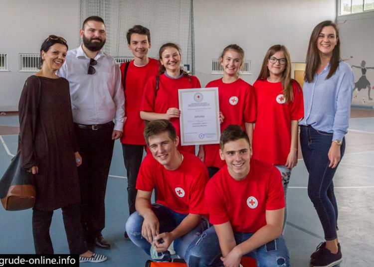 Širokobriježanima 1. i 2. mjesto na Županijskom natjecanju iz pružanja prve pomoći