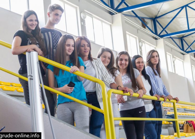 Širokobriježanima 1. i 2. mjesto na Županijskom natjecanju iz pružanja prve pomoći