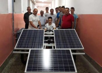 Učenici SSŠ Posušje na 6. utrci solarnih automobila u Sisku