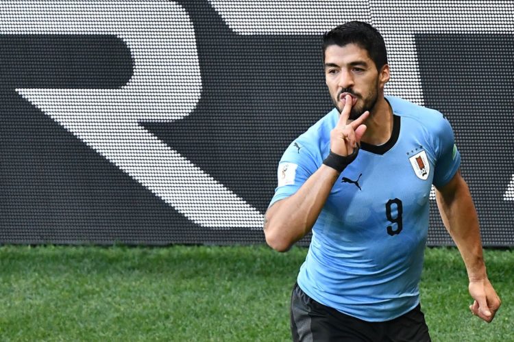 Suarez zabio prvi pogodak na Svjetskom prvenstvu i odveo Urugvaj u osminu finala