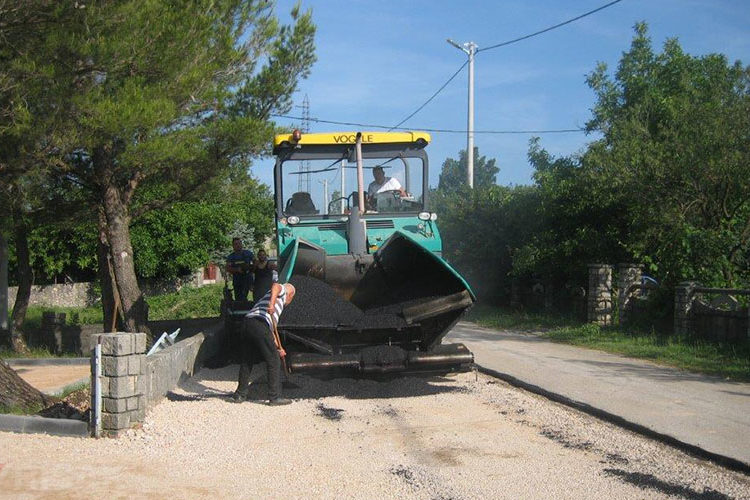 Široki Brijeg: Završeno uređenje dvorišta crkve sv. Josipa u Dobriču
