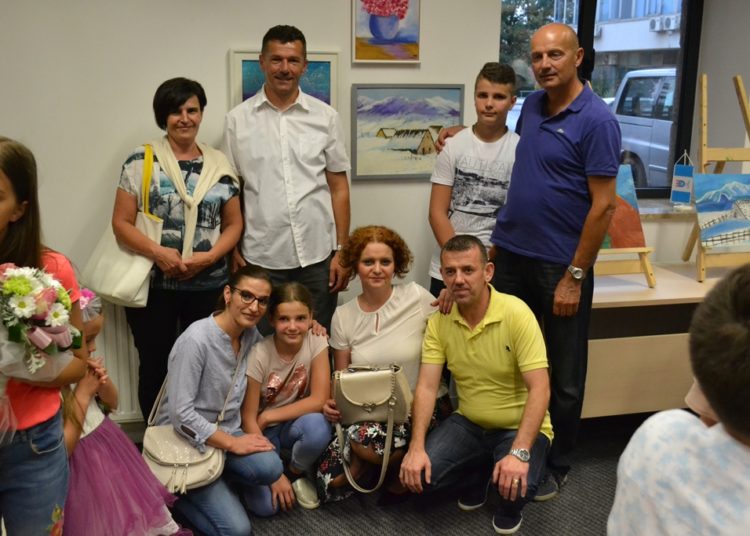 Izložba polaznika dječje likovne radionice „Brijeg“