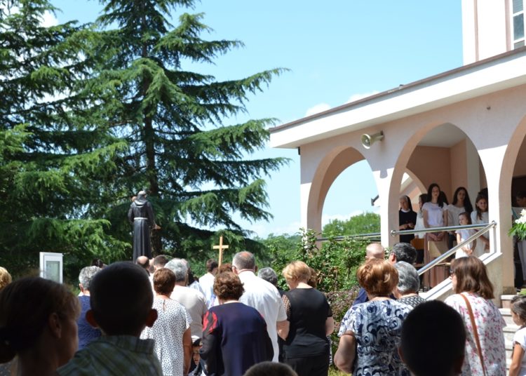 Ljubotići: Proslava Svetog Ante