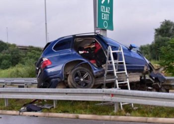 Dvije osobe poginule u teškoj prometnoj nesreći na sarajevskoj obilaznici