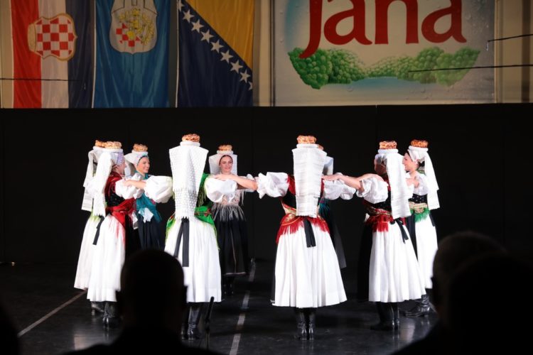 Veličanstvenim koncertom ansambla LADO u Kiseljaku zatvoreno Hrvatsko proljeće Središnje Bosne