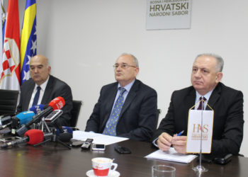 Glavno vijeće HNS BiH: Inzko zagovara kršenje Ustava BiH i nepoštivanje odluka Ustavnog suda BiH