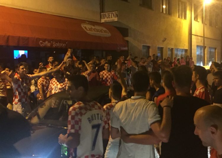 Široki “gori” nakon pobjede Hrvatske (FOTO)