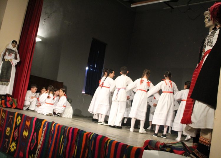Široki Brijeg: Mali folkloraši pokazali svoje umijeće