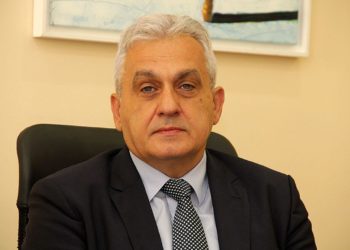 Bešlić ispunio obećanje: Škole dobile video nadzor