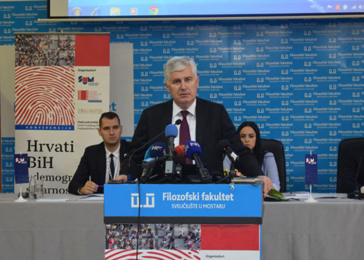 U Mostaru održana konferencija „Hrvati BIH – demografska stvarnost“