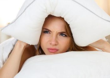 Spavate manje od 6 ili više od 10 sati: Možda se zato debljate